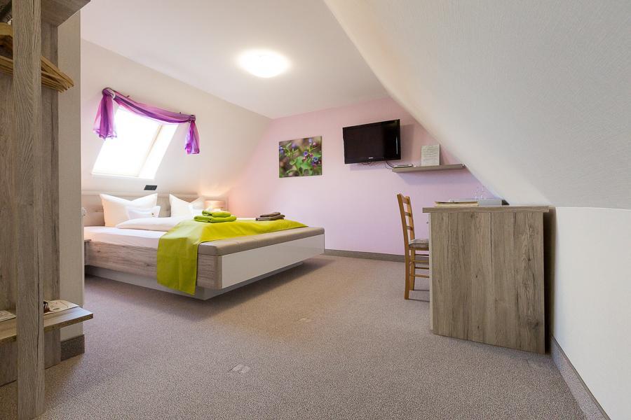 Kraeuterhotel Garni Zur Klostergrotte Nohra  Exteriör bild